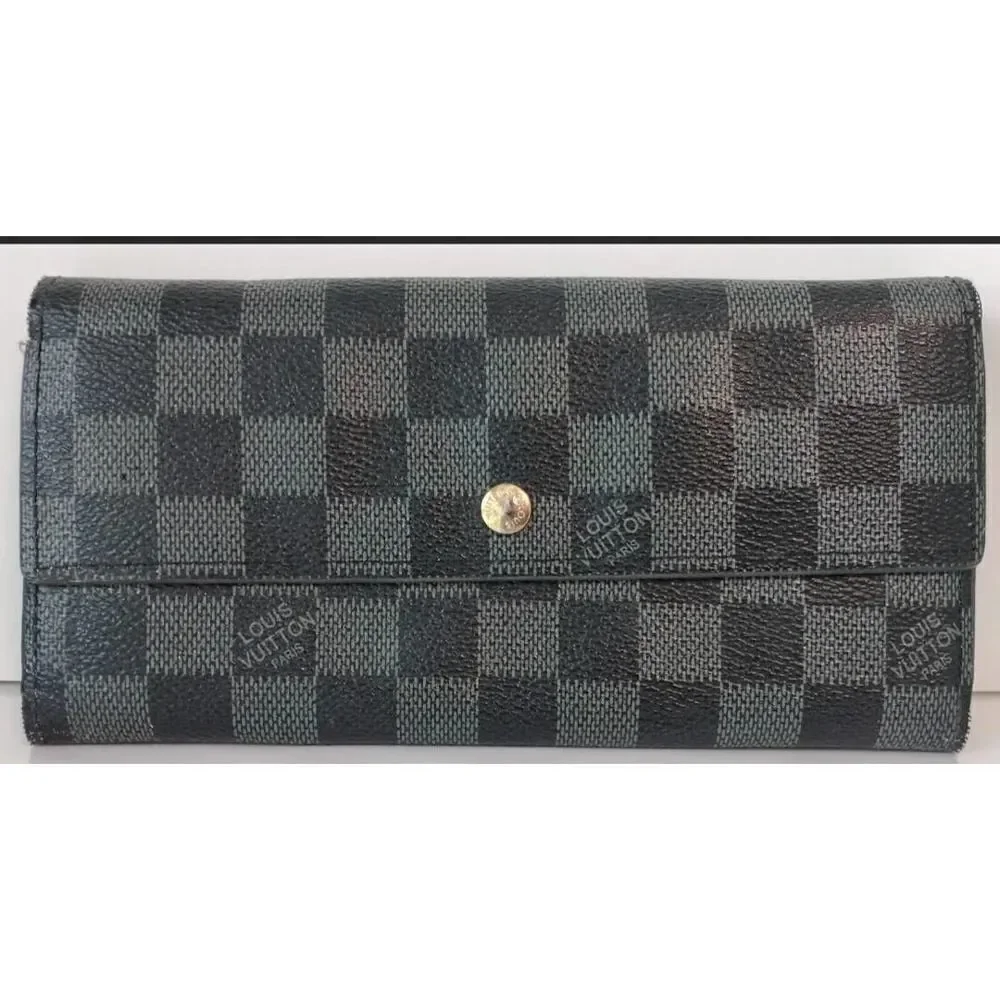 Louis Vuitton Damier Sarah Graphite Envelope Clutch Wallet. 71825
